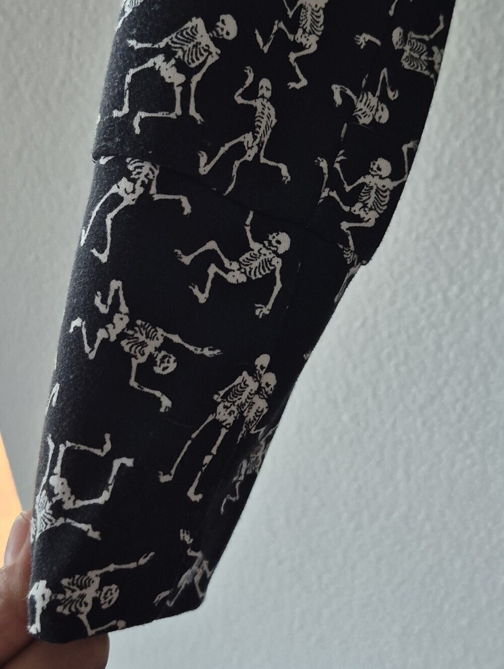 LuLaRoe Halloween Skeleton Hoodie - Picture 4 of 4